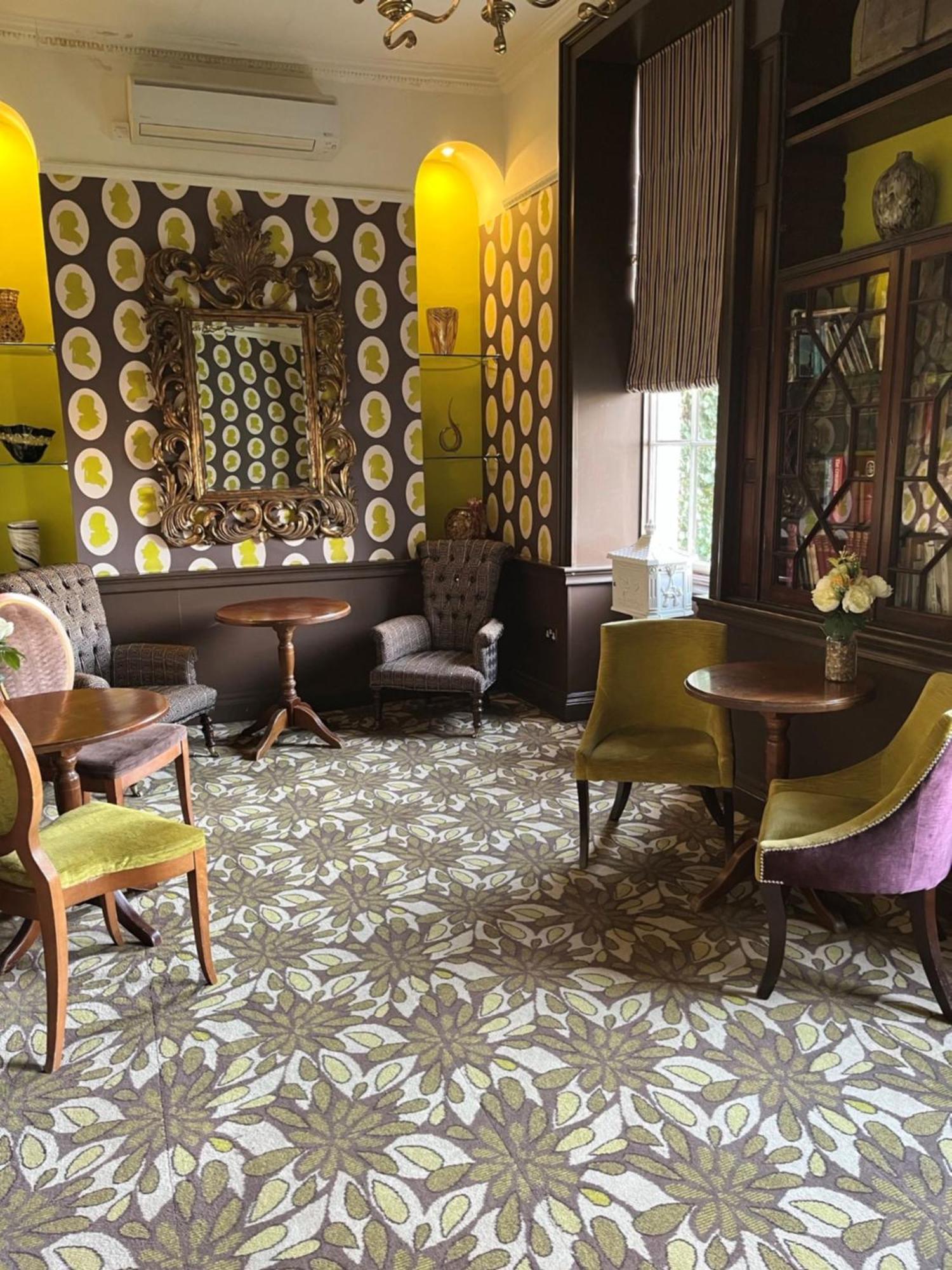 The Riverside House Hotel Mildenhall Dış mekan fotoğraf