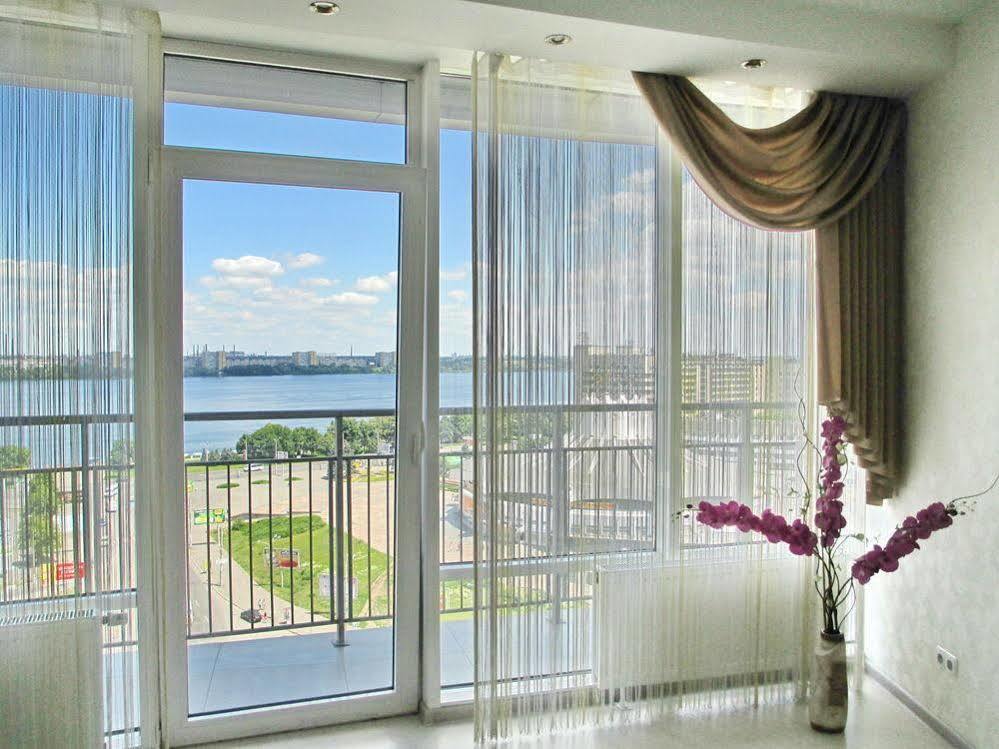The Riverside House Hotel Mildenhall Dış mekan fotoğraf